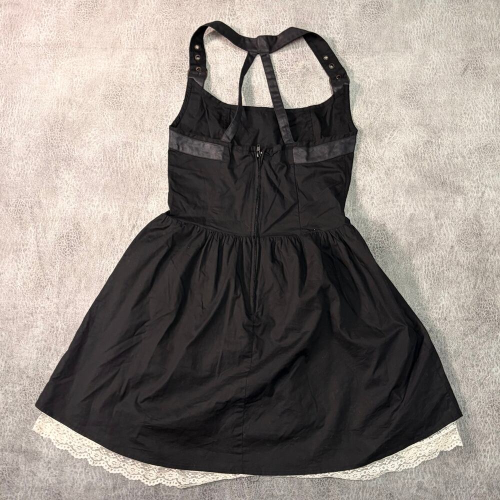 Pinafore Lace Sleeveless Black Mini Dress - Picture 6 of 7